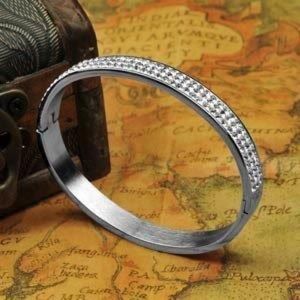 Stunning stainless steel and crystal bracelet